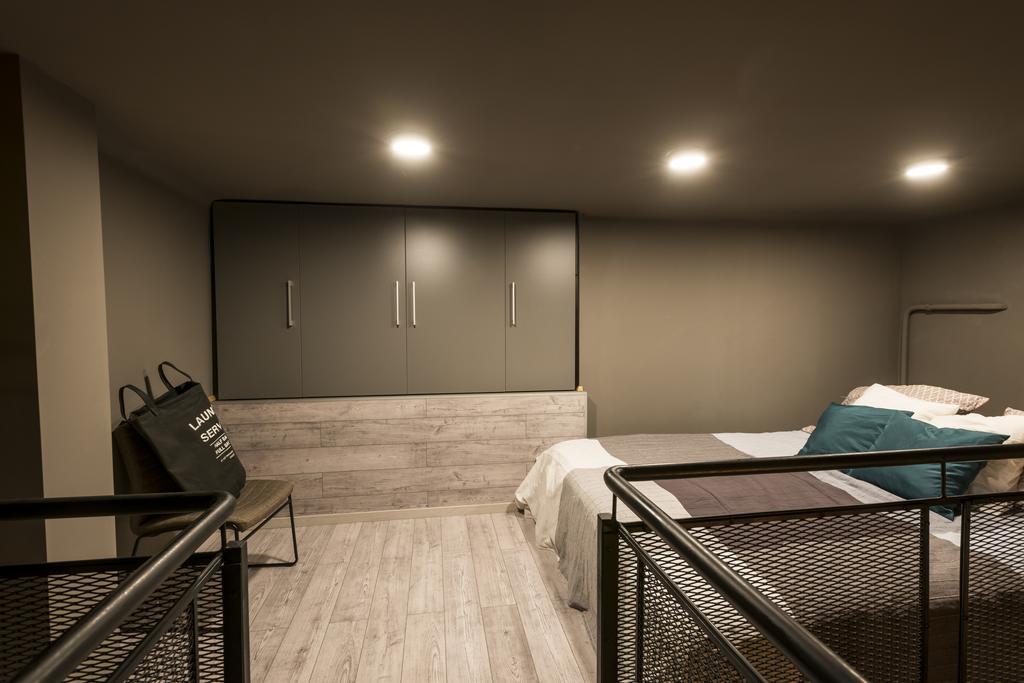 Rusty Loft & Bar Loft Apartment Budapest